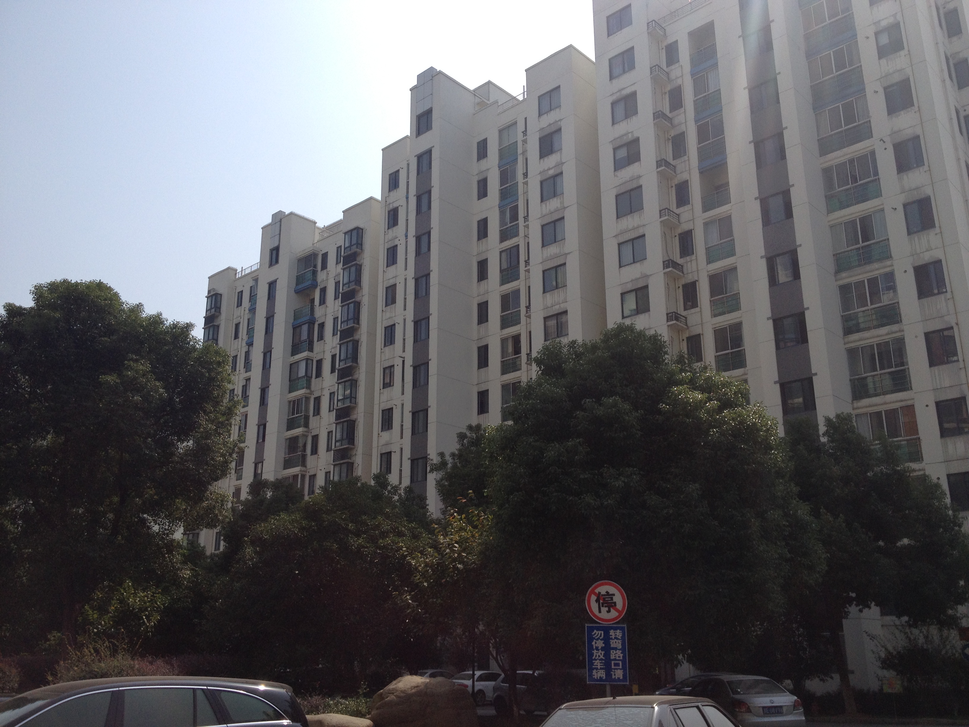 上海城 2室2厅2卫 102平方米 150万出售